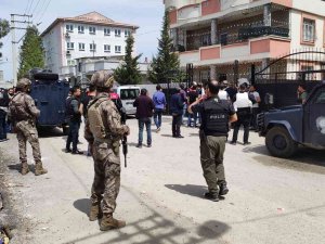 Polislere Silahlı Saldırıya 3 Gözaltı