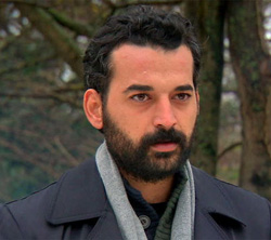 Ünlü oyuncu Orhan Şimşek babasını öldürdü