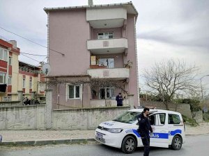 Çamaşırları Toplamak İçin Gitti, Komşusunun Cansız Bedenini Buldu