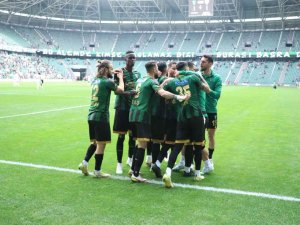Spor Toto 1. Lig: Kocaelispor: 2 - Bandırmaspor: 1