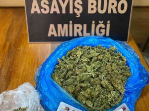 İ̇zmir Polisi Torbacılara Göz Açtırmıyor