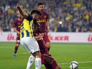 Spor Toto Süper Lig: Fenerbahçe: 2 - Göztepe: 0 (Maç Sonucu)