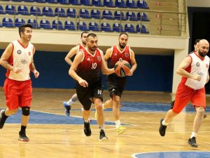 Van’da ‘Kurumlar Arası Basketbol Turnuvası’ Devam Ediyor