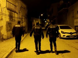 Bekçiler 6 Yıl 10 Ay Kesinleşmiş Hapis Cezası Olan Şüpheliyi Yakaladı