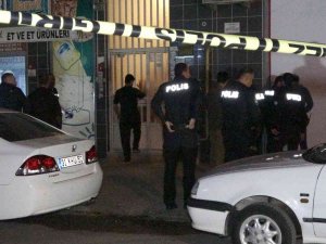 Polis Memuru Hastanede Hayatını Kaybetti