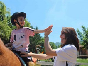Çocuğunuzda Bu Belirtiler Varsa Dikkat, İşte Ailelerin En Büyük Yanlışı
