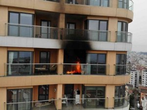 Kartal’da 34 Katlı Binada Yangın