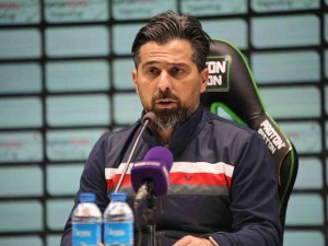 İ̇lhan Palut: "Rizespor Mağlubiyeti Sonrası Takımın Verdiği Reaksiyondan Memnunum"