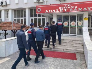 Göçmen Kaçakçıları Tutuklandı