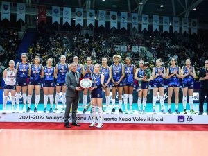 Axa Sigorta Kadınlar Kupa Voley’in Şampiyonu Vakıfbank