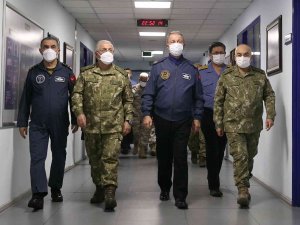 Mehmetçik Irak’ın Kuzeyindeki Terör Yuvalarına Yönelik Pençe Kilit Operasyonu’nu Başlattı