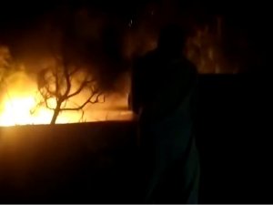 Hatay’da Bitki Örtüsü Alanındaki Yangın Büyümeden Söndürüldü