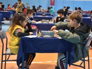 23 Nisan Ulusal Egemenlik Ve Çocuk Bayramı Satranç Turnuvası Sona Erdi