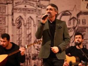 Bağcılar’da Eşref Ziya Terzi’den Müzik Ziyafeti