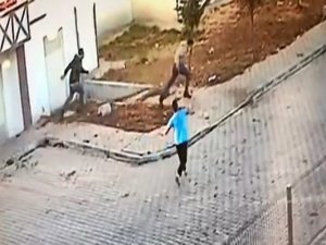 Evden Kaçan Kız Kardeşi İle Konuşmak İsterken Silahla Dehşet Saçmıştı, Yargılanmasına Devam Edildi
