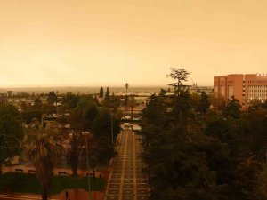 Samsun Gündüz Vakti Geceyi Yaşadı