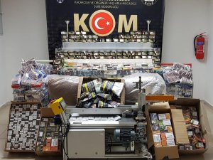 Bağ Evini Kaçak Sigara Fabrikasına Çevirmişler