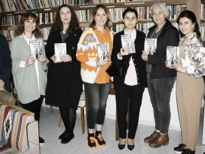 Gürhan Adana Okurları İle Bir Araya Geldi