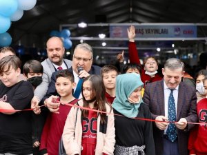 Yunusemre Kitap Günleri Başladı