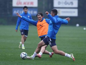 Fenerbahçe, Çaykur Rizespor Maçı Hazırlıklarını Sürdürdü