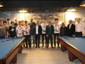 Gençler 3 Bant Bilardo Bahar Turnuvası Sona Erdi
