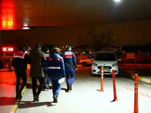 İ̇zmir’de Fetö’nün Tsk Yapılanmasına Operasyon: 99 Kişi Hakkında Gözaltı Kararı