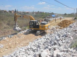 Tarsus’ta Yol Çalışması