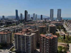İ̇zmir’in Ağır Hasarlı Bina Raporu: Yıkılması Gereken 122 Bina Kaldı