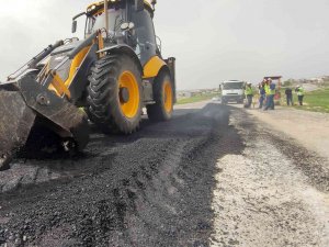Bozuk Yollarda Bakım Onarım Çalışmaları Başladı