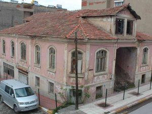 Alaşehir’in Tarihi Bu Evde Yaşatılacak