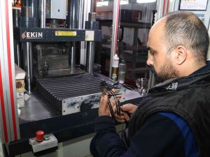 Diyarbakır’dan Dünyaya Gözlük Üretimi