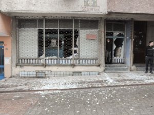 Sultangazi’de İşyerinde Patlama: 1 Yaralı