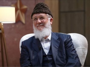 Yazar Bektaşoğlu: “Eğitim Sadece 7-24 Yaş Arasına Sıkıştırılacak Bir Kariyer Değil”