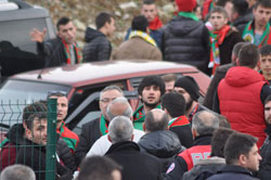 Maç Sonrası Tribünler Savaş Alanına Döndü