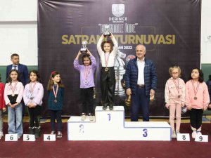 Derince’de Satranç Şöleni