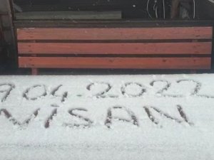 Uludağ’da Yoğun Kar Yağışı Tekrardan Başladı