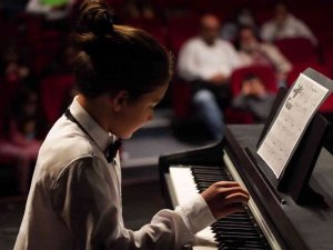 Sanat Akademisi Kursiyerleri Eğitimlerini Sertifika İle Taçlandırdı