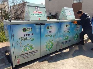 Caddelere Koruganlı Çöp Konteynerleri Konuluyor