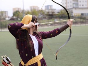 Oklar Hedefe Madalya İçin Atıldı