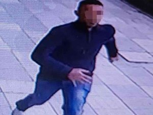 Silahlı Saldırı Sonrası Kaçarken Kameraya Yakalanan Şahıs Tutuklandı