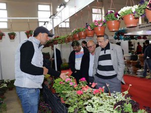 Mesir Çiçek Fuarı Kapılarını Açtı