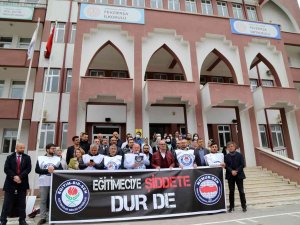 Gümüşhane’de Çocuğunun Öğretmenini Tehdit Eden Akademisyen Kınandı