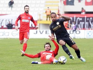 Spor Toto 1. Lig: Ümraniyespor: 2 - Ankara Keçiörengücü: 1