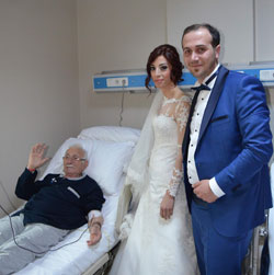 Düğünden Çıkıp Hastaneye Gittiler