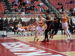 Kadınlar Basketbol Süper Ligi: Kayseri Basketbol: 72 - Galatasaray: 78