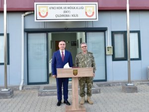 Kolordu Komutanı Tokel Suriye Sınırında