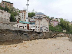 Dereli Belediye Başkanı Şenlikoğlu: “Alınan Tedbirler Afeti Önledi”