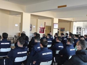 Jandarmadan İnfaz Koruma Memurlarına Güvenli Sürüş Eğitimi