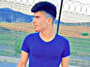Osmaniye’de Motosiklet Bariyerlere Çarptı: 1 Ölü, 1 Yaralı