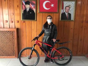 Çalıntı O Bisiklet Polis Ekiplerince Bulundu